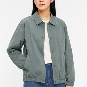 ZARA UNISEX LIGHTWEIGHT JACKET SIZE L GRAY 2 POCKETS SNAP BUTTONS